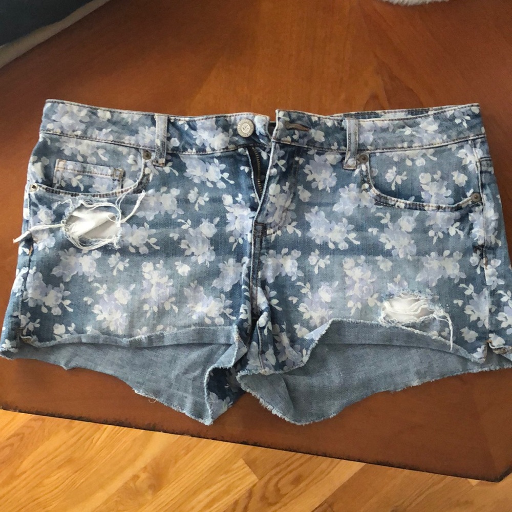 Aeropostale Floral Denim Shorts